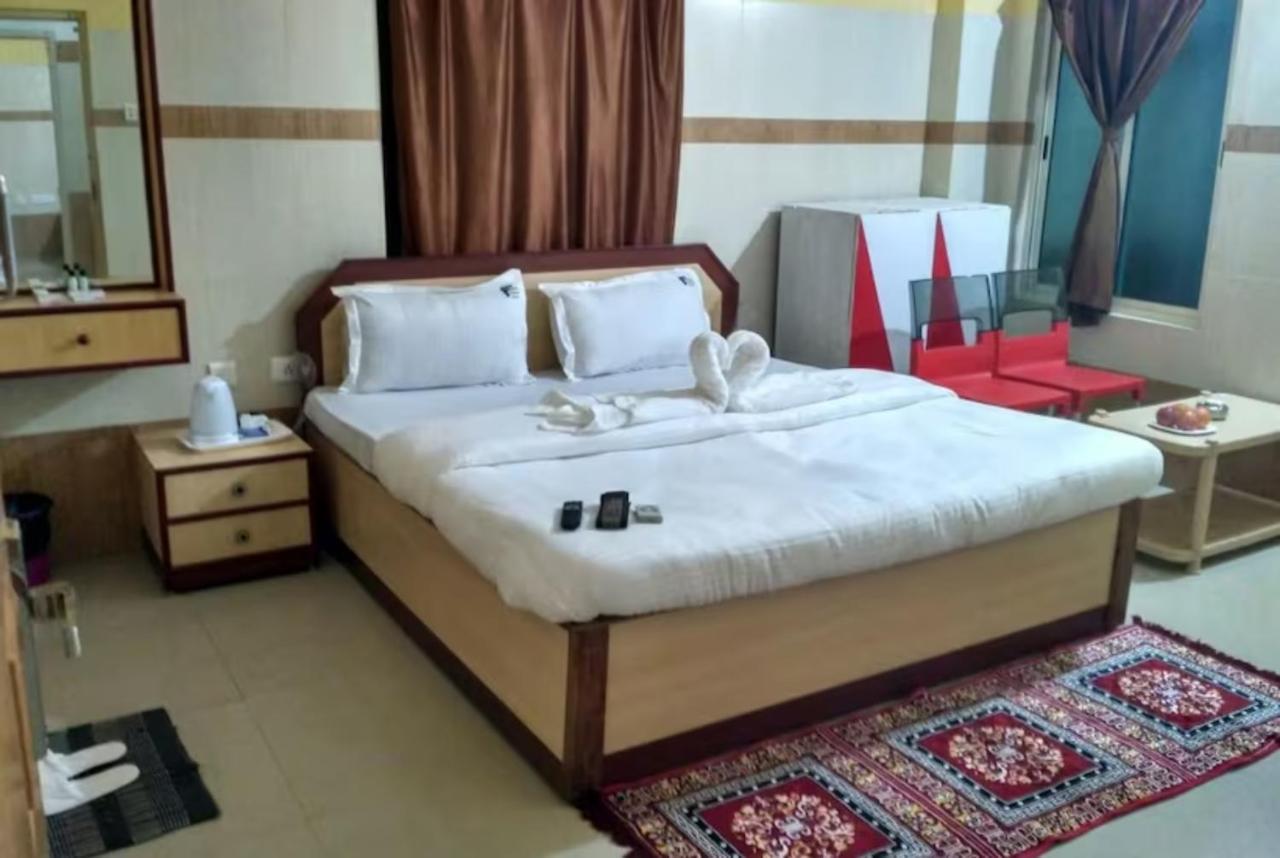 Goroomgo Star Inn Sea View Puri Luaran gambar