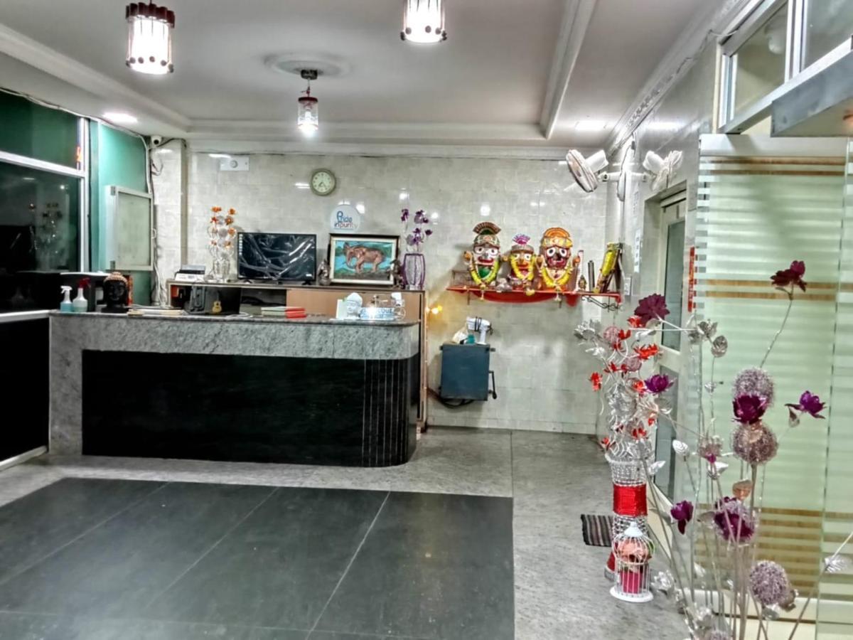 Goroomgo Star Inn Sea View Puri Luaran gambar