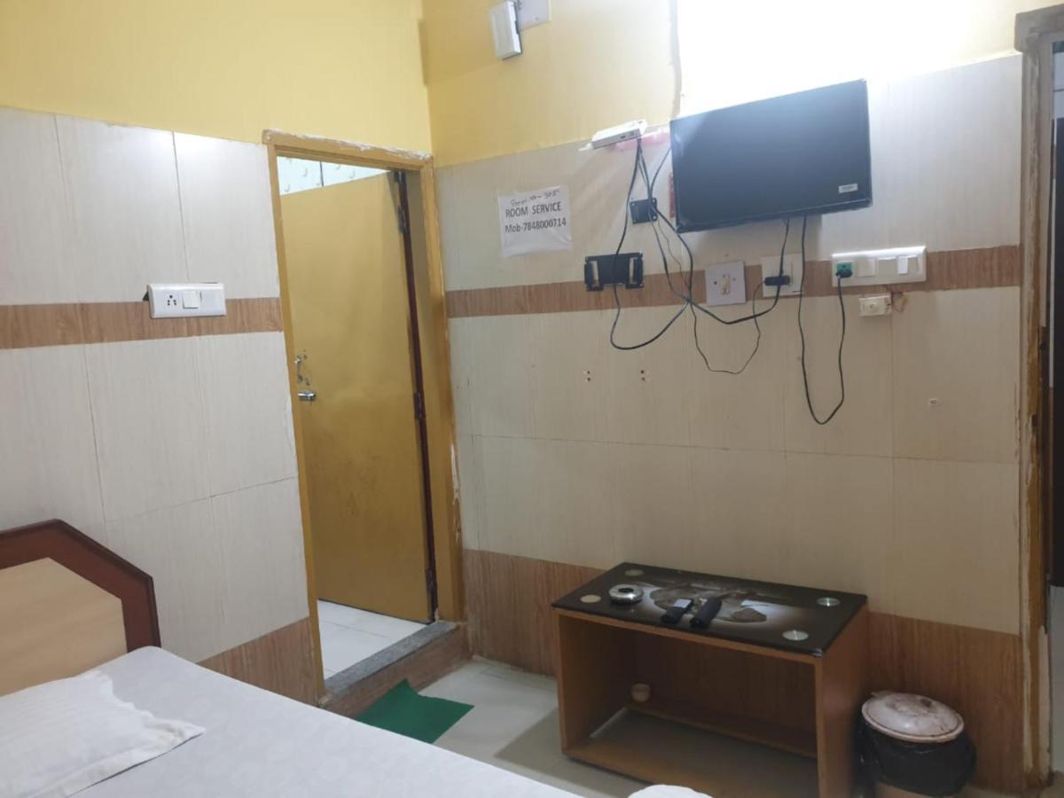 Goroomgo Star Inn Sea View Puri Luaran gambar