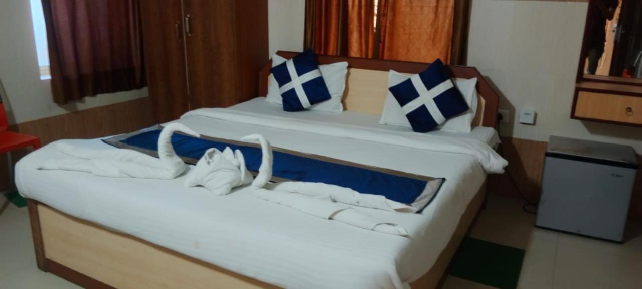 Goroomgo Star Inn Sea View Puri Luaran gambar